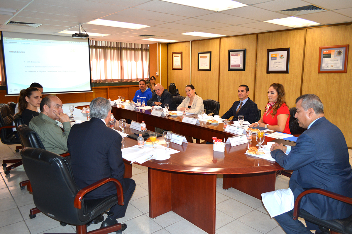 Instalación del Consejo de Vinculación y Pertinencia de la Universidad Tecnológica de Jalisco.